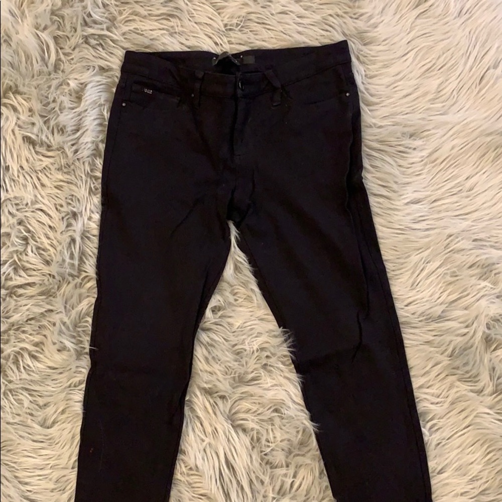 Black skinny leggings